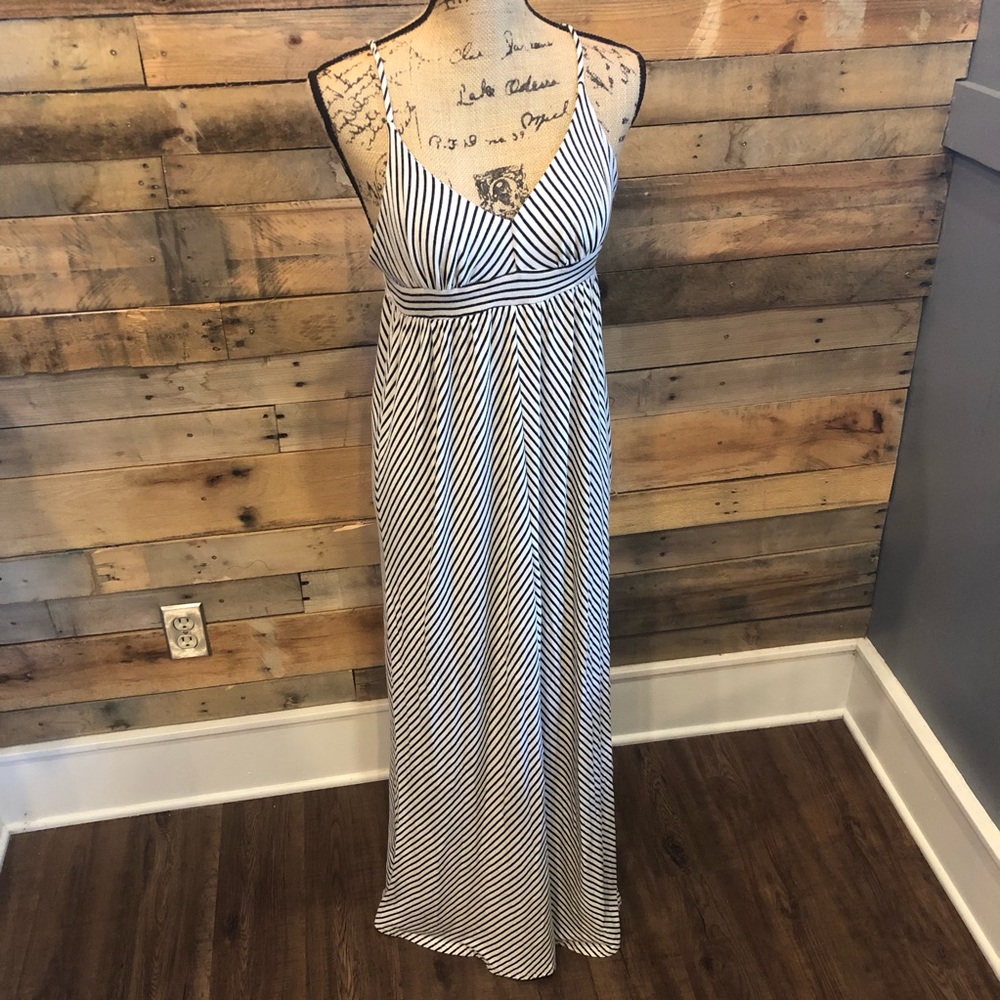 Black and white maxi dress